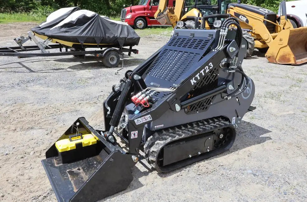 AGT 905Kg Mini Stand On Skid Steer Track Loader For Sale| AGT-KTT23.